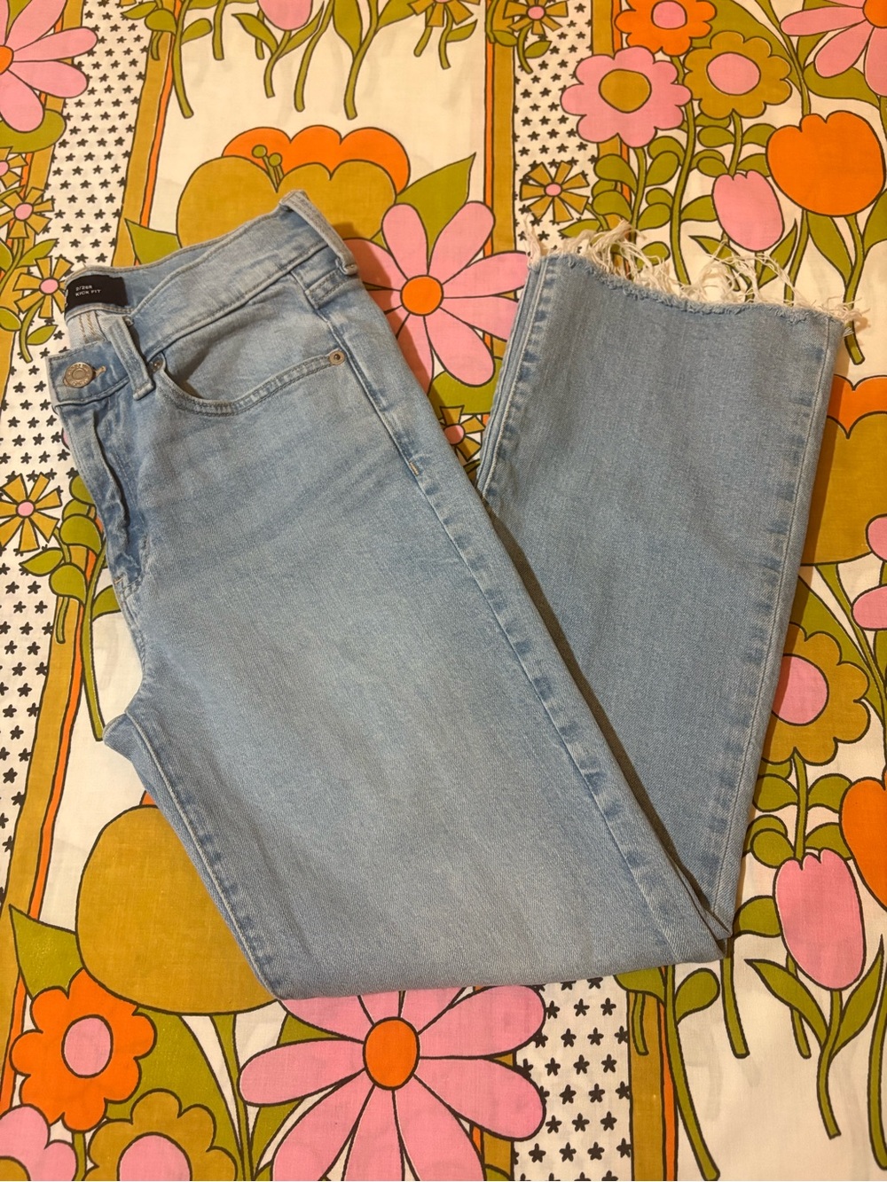 GAP Light Wash Raw Hem Kick Fit Cropped Jeans